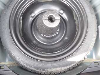 TOYOTA VITZ 2014 Image 22