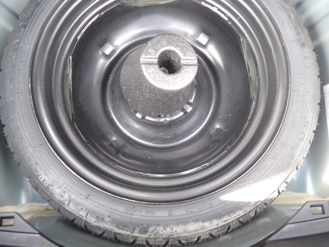 TOYOTA VITZ 2014 Image 36