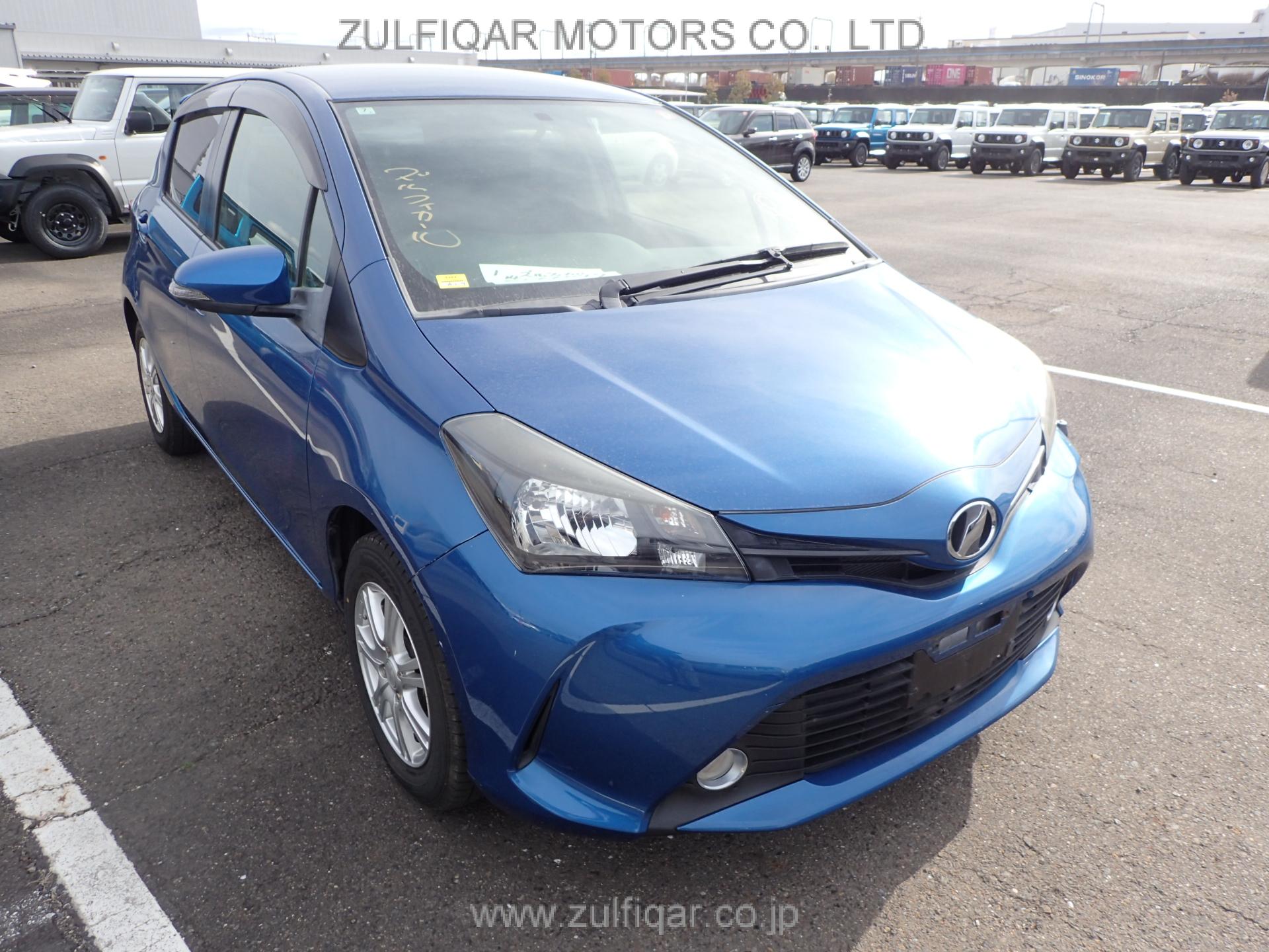 TOYOTA VITZ 2014 Image 10