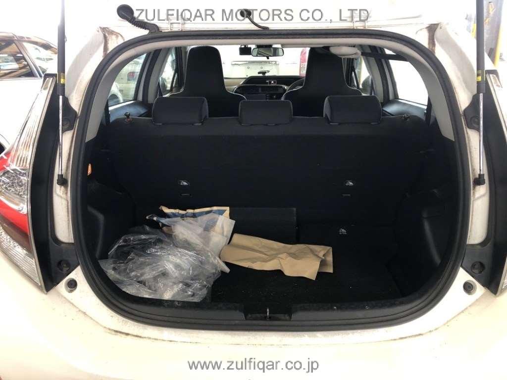 TOYOTA AQUA 2020 Image 8