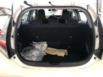 TOYOTA AQUA 2020 Image 8