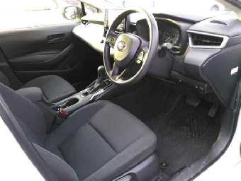 TOYOTA COROLLA TOURING 2020 Image 3