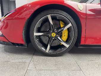 FERRARI SF90 SPIDER 2023 Image 17