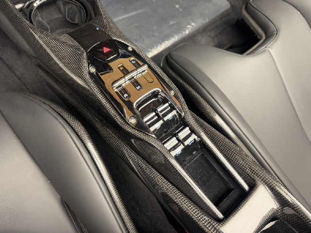 FERRARI SF90 SPIDER 2023 Image 47