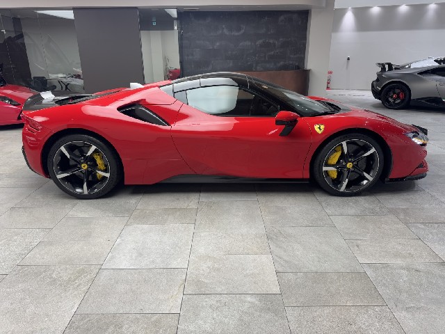 FERRARI SF90 SPIDER 2023 Image 57