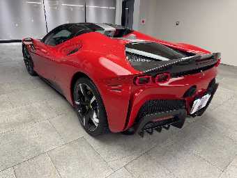 FERRARI SF90 SPIDER 2023 Image 54
