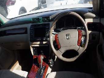 TOYOTA CROWN 2003 Image 6