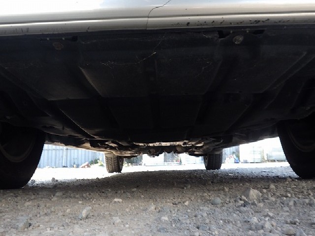 TOYOTA CROWN 2003 Image 25