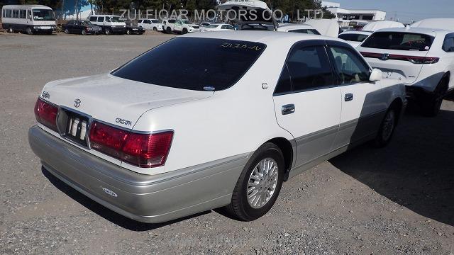 TOYOTA CROWN 2003 Image 10