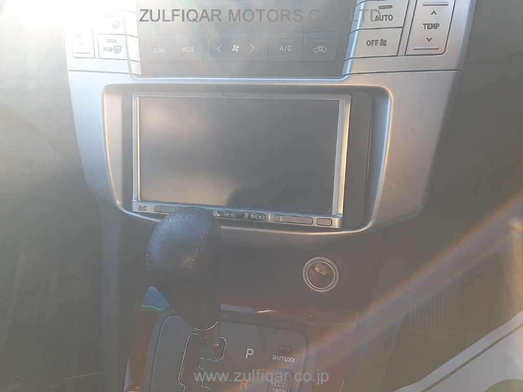 TOYOTA HARRIER 2010 Image 12