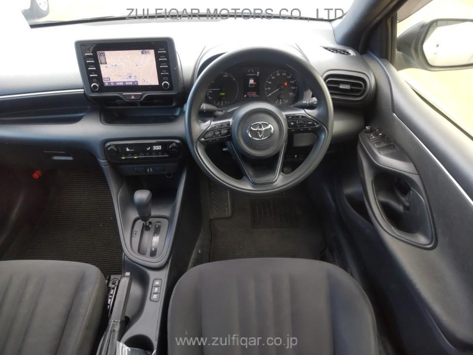 TOYOTA YARIS 2020 Image 9