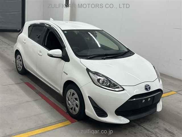 TOYOTA AQUA 2018 Image 1