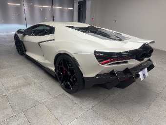 LAMBORGHINI REVUELTO 2024 Image 14
