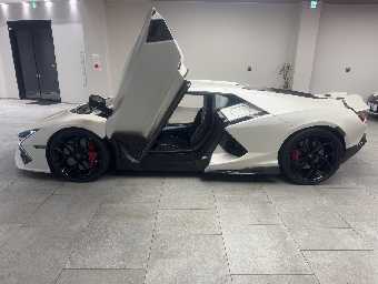 LAMBORGHINI REVUELTO 2024 Image 8