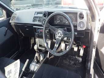 TOYOTA COROLLA LEVIN 1986 Image 5