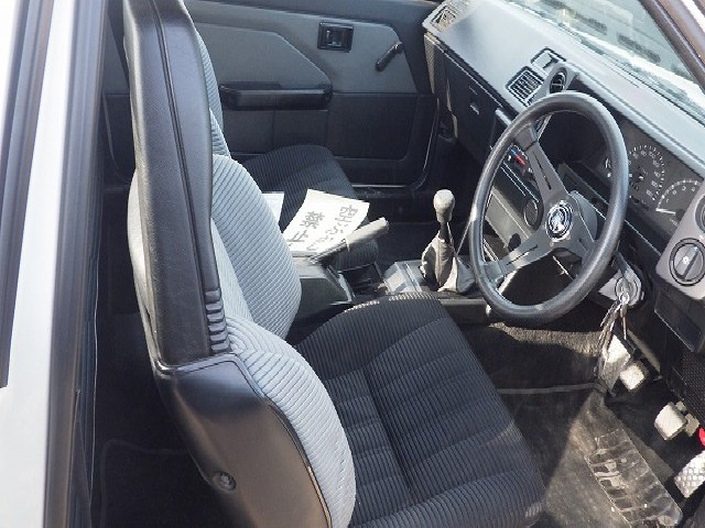 TOYOTA COROLLA LEVIN 1986 Image 21