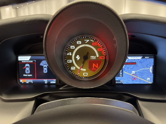 FERRARI F8 TRIBUTO 2021 Image 43