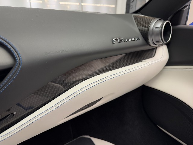 FERRARI F8 TRIBUTO 2021 Image 46