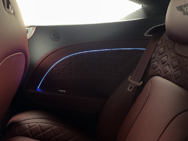 BENTLEY CONTINENTAL 2021 Image 52