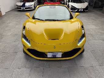 FERRARI F8 SPIDER 2023 Image 2