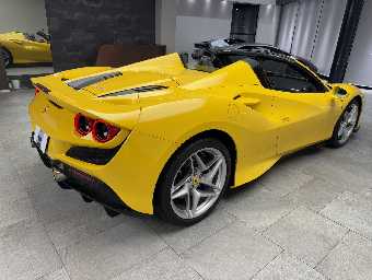 FERRARI F8 SPIDER 2023 Image 5