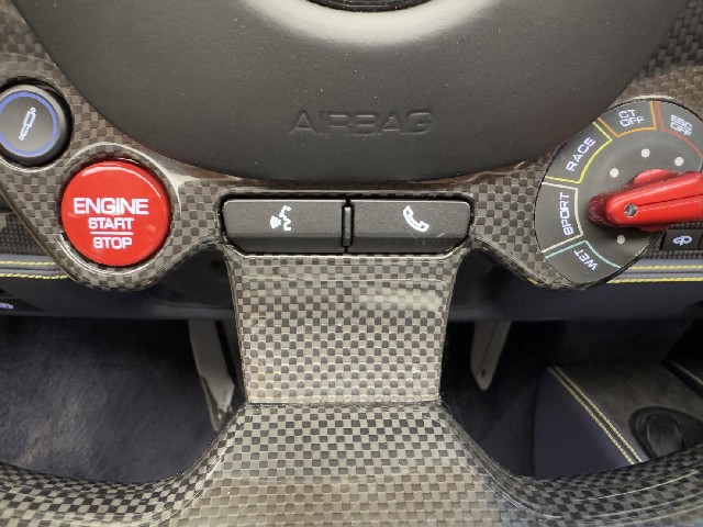 FERRARI F8 SPIDER 2023 Image 44