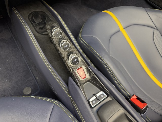 FERRARI F8 SPIDER 2023 Image 48