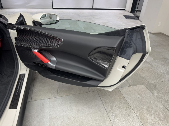 FERRARI SF90 SPIDER 2022 Image 22