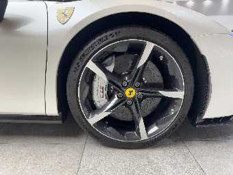 FERRARI SF90 SPIDER 2022 Image 20