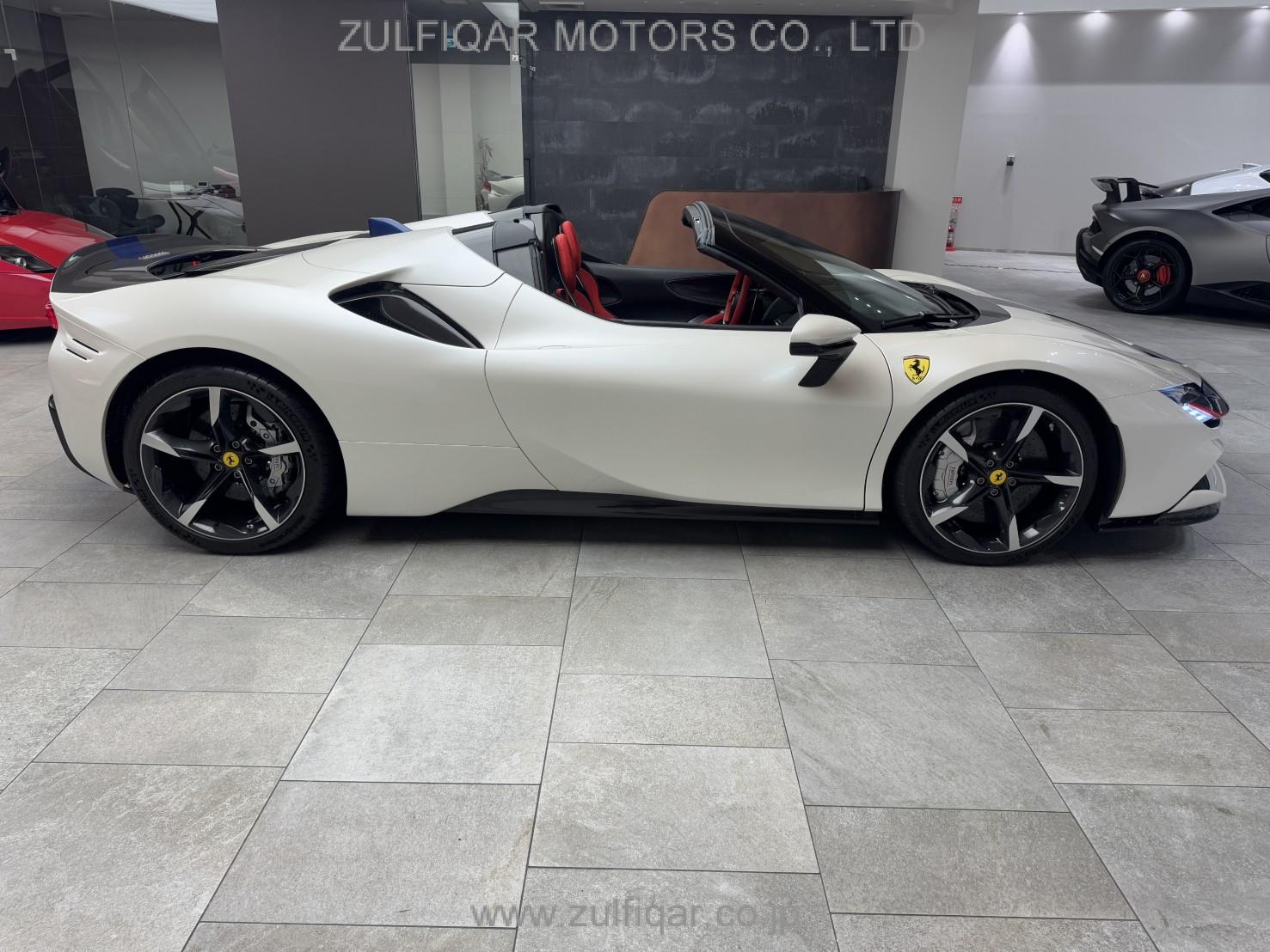 FERRARI SF90 SPIDER 2022 Image 4