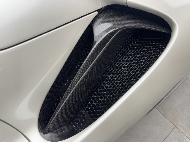 FERRARI SF90 SPIDER 2022 Image 32