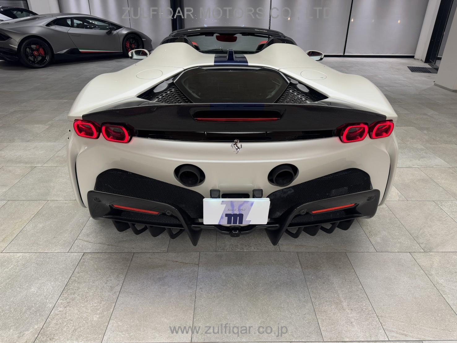 FERRARI SF90 SPIDER 2022 Image 6