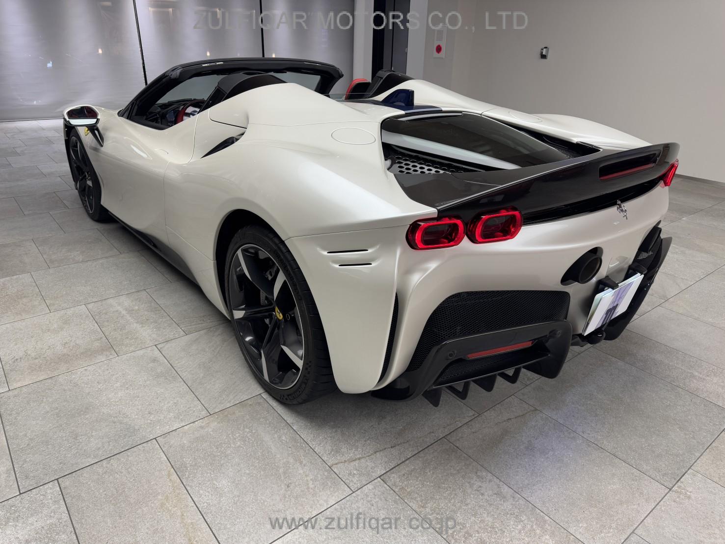 FERRARI SF90 SPIDER 2022 Image 7