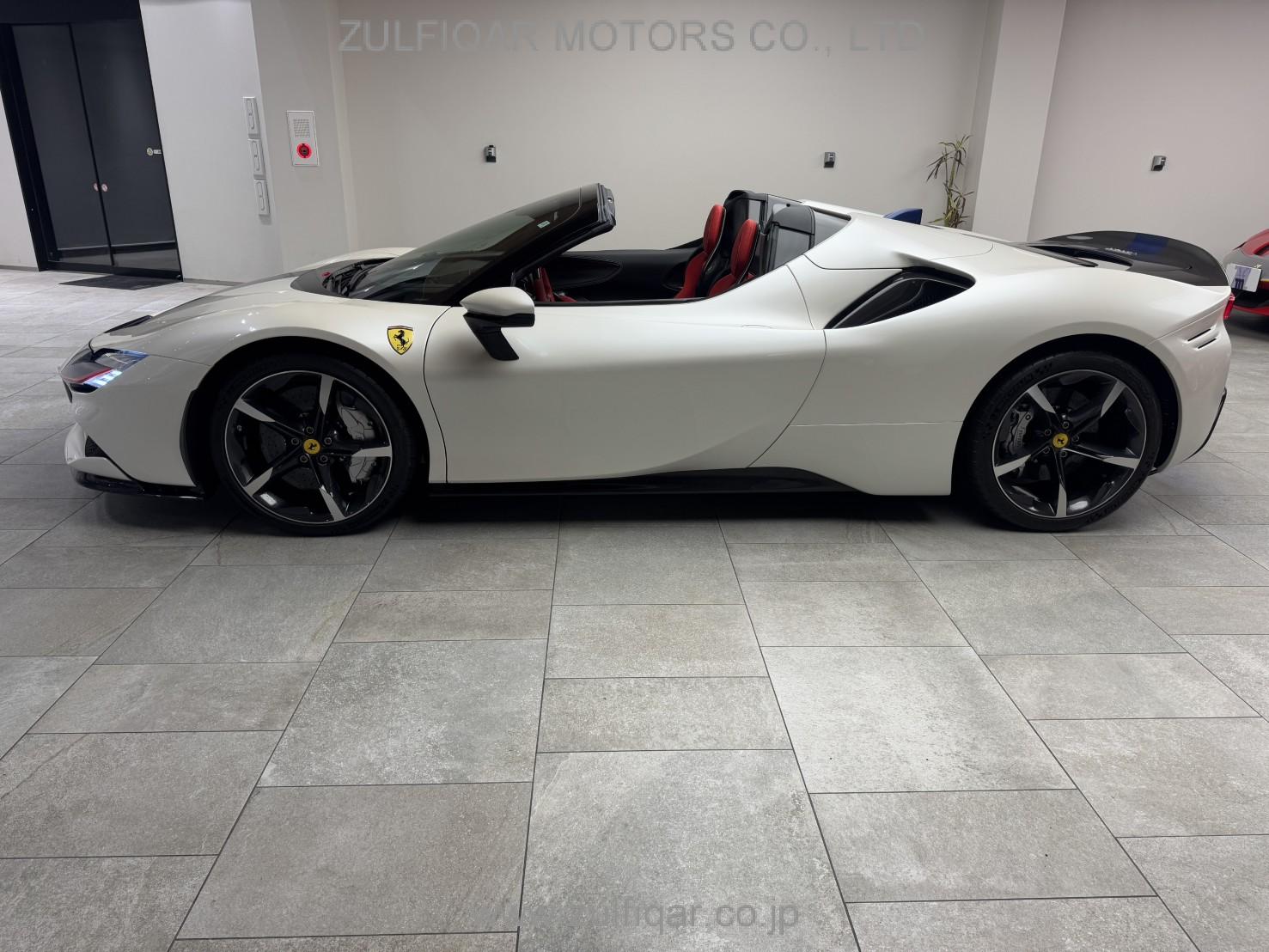 FERRARI SF90 SPIDER 2022 Image 8