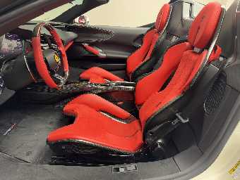 FERRARI SF90 SPIDER 2022 Image 10