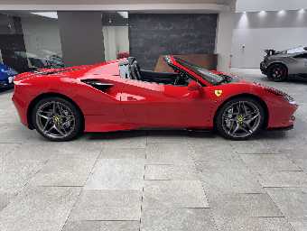 FERRARI F8 SPIDER 2022 Image 4