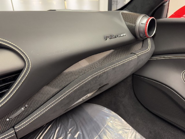 FERRARI F8 SPIDER 2022 Image 64
