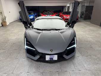 LAMBORGHINI REVUELTO 2025 Image 2