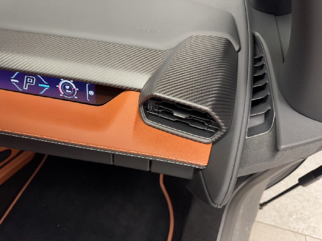 LAMBORGHINI REVUELTO 2025 Image 50