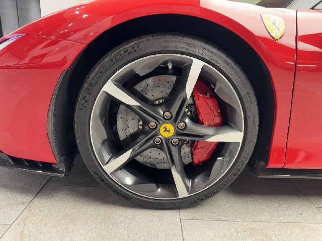 FERRARI SF90 STRADALE 2021 Image 23