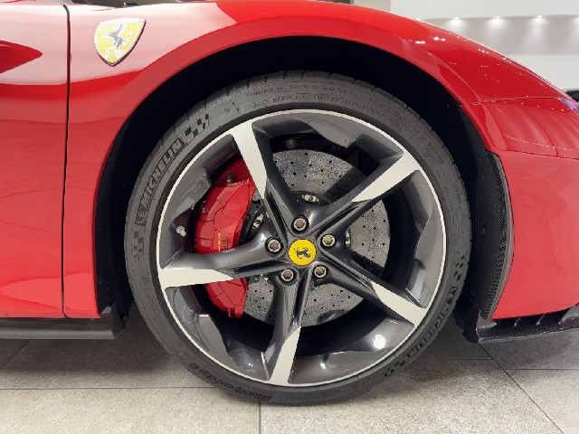 FERRARI SF90 STRADALE 2021 Image 26