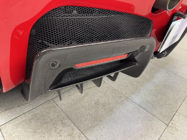 FERRARI SF90 STRADALE 2021 Image 37