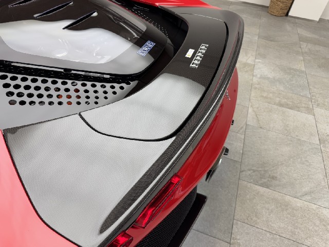 FERRARI SF90 STRADALE 2021 Image 39