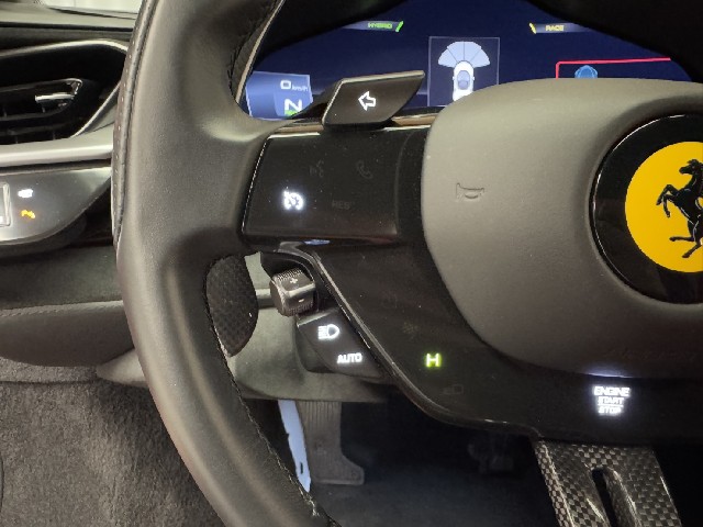 FERRARI SF90 STRADALE 2021 Image 48