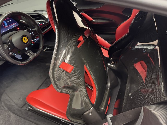 FERRARI SF90 STRADALE 2021 Image 56