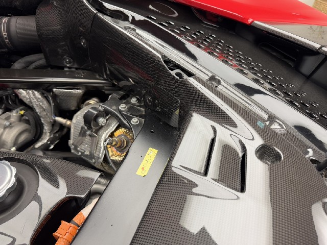 FERRARI SF90 STRADALE 2021 Image 60