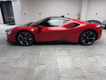 FERRARI SF90 STRADALE 2021 Image 8