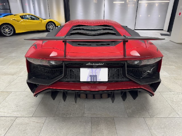 LAMBORGHINI AVENTADOR 2016 Image 20