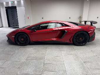 LAMBORGHINI AVENTADOR 2016 Image 16