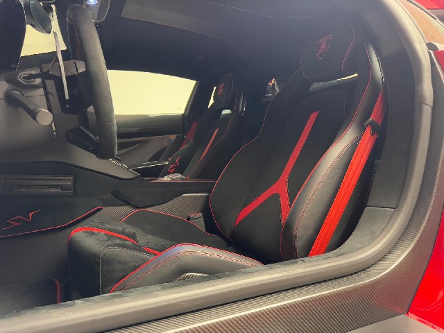 LAMBORGHINI AVENTADOR 2016 Image 25